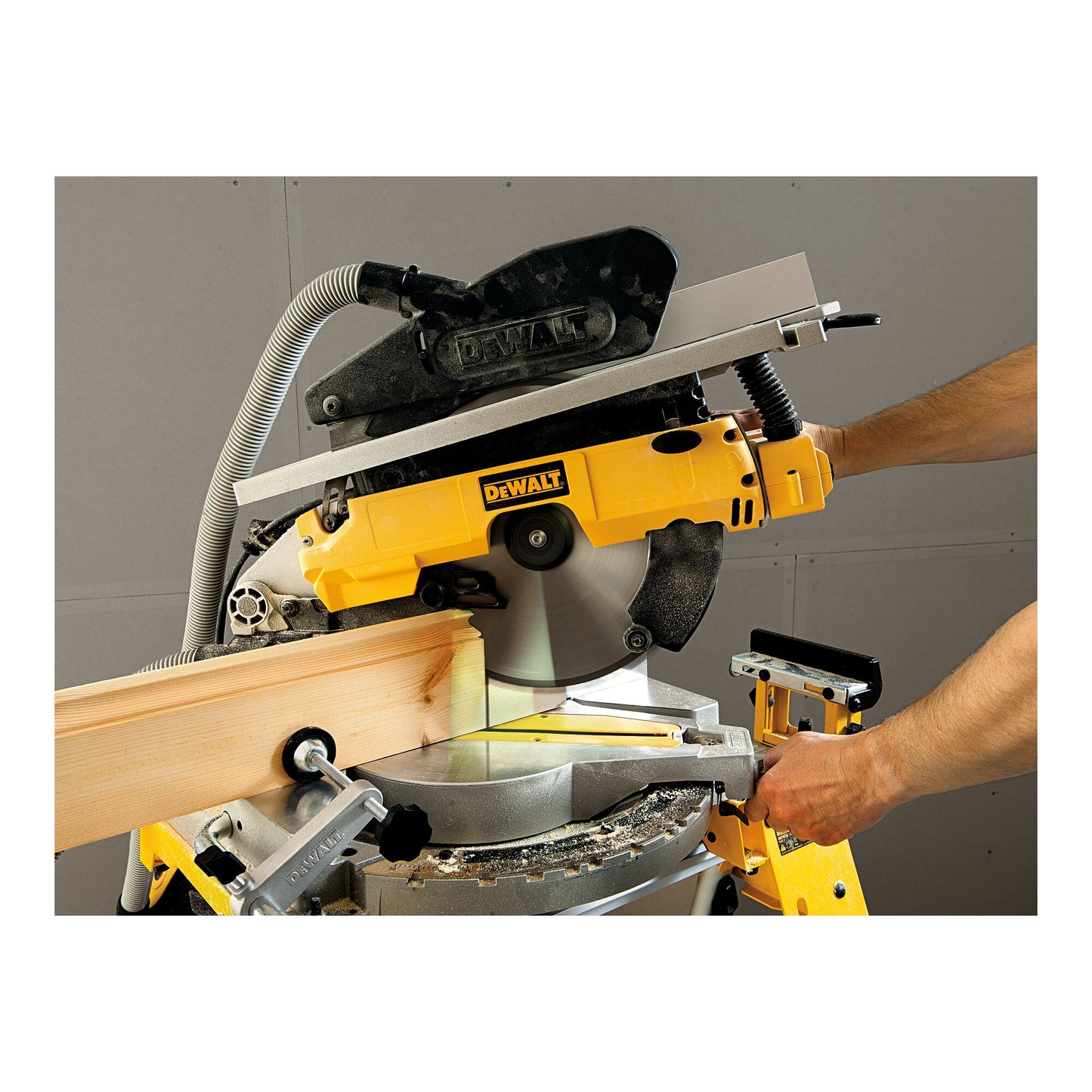 DEWALT D27113-QS 1600W 305mm Table Top Mitre Saw