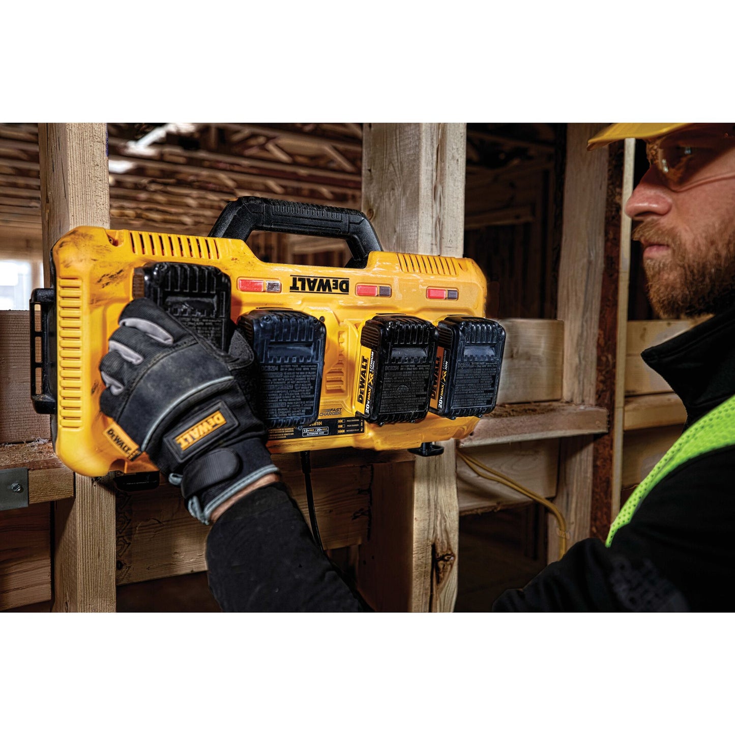 DEWALT DCB104-QW XR Multi Voltage 4 Port 8A Charger