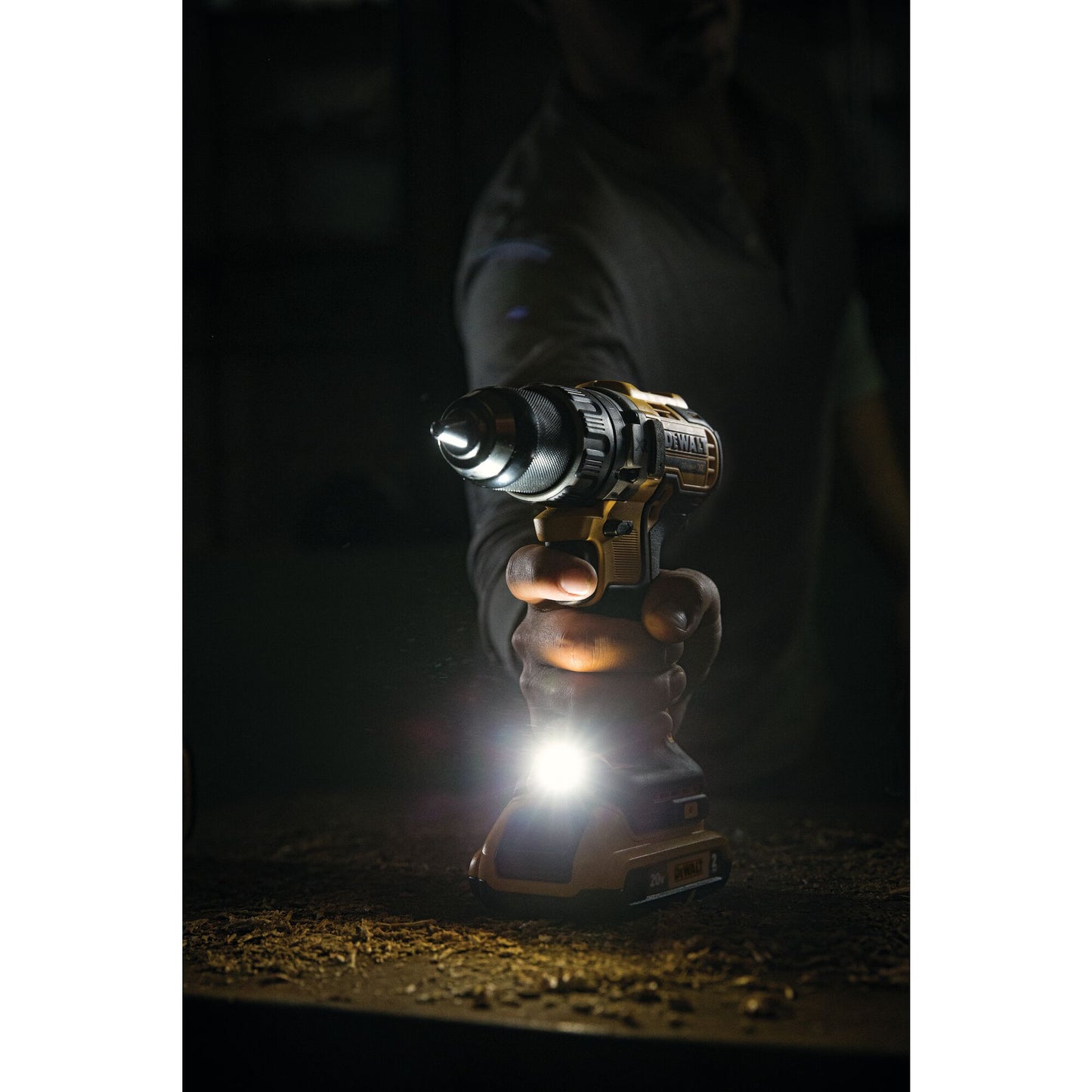 DEWALT DCD796D2-QW Akku-Schlagbohrschrauber (bürstenlos). 2 Akkus 18V 2.0Ah