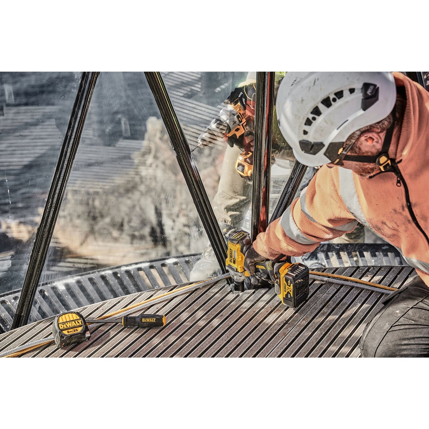 DEWALT DCD996P2-QW Trapano avvitatore XRP con percussione e 2 batterie 18v 5.0Ah, motore brushless