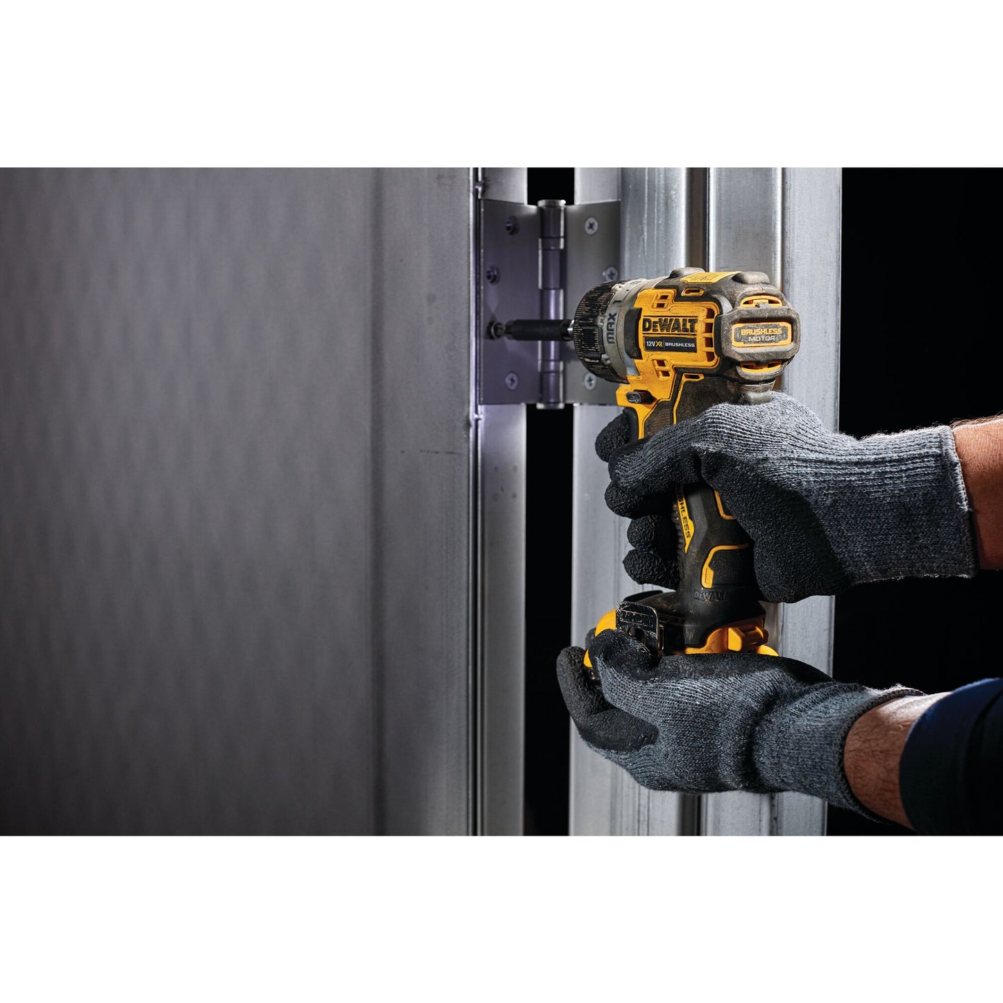 DEWALT DCF601D2-QW Trapano avvitatore Brushless compatto 12V 2.0Ah attacco 1/4"