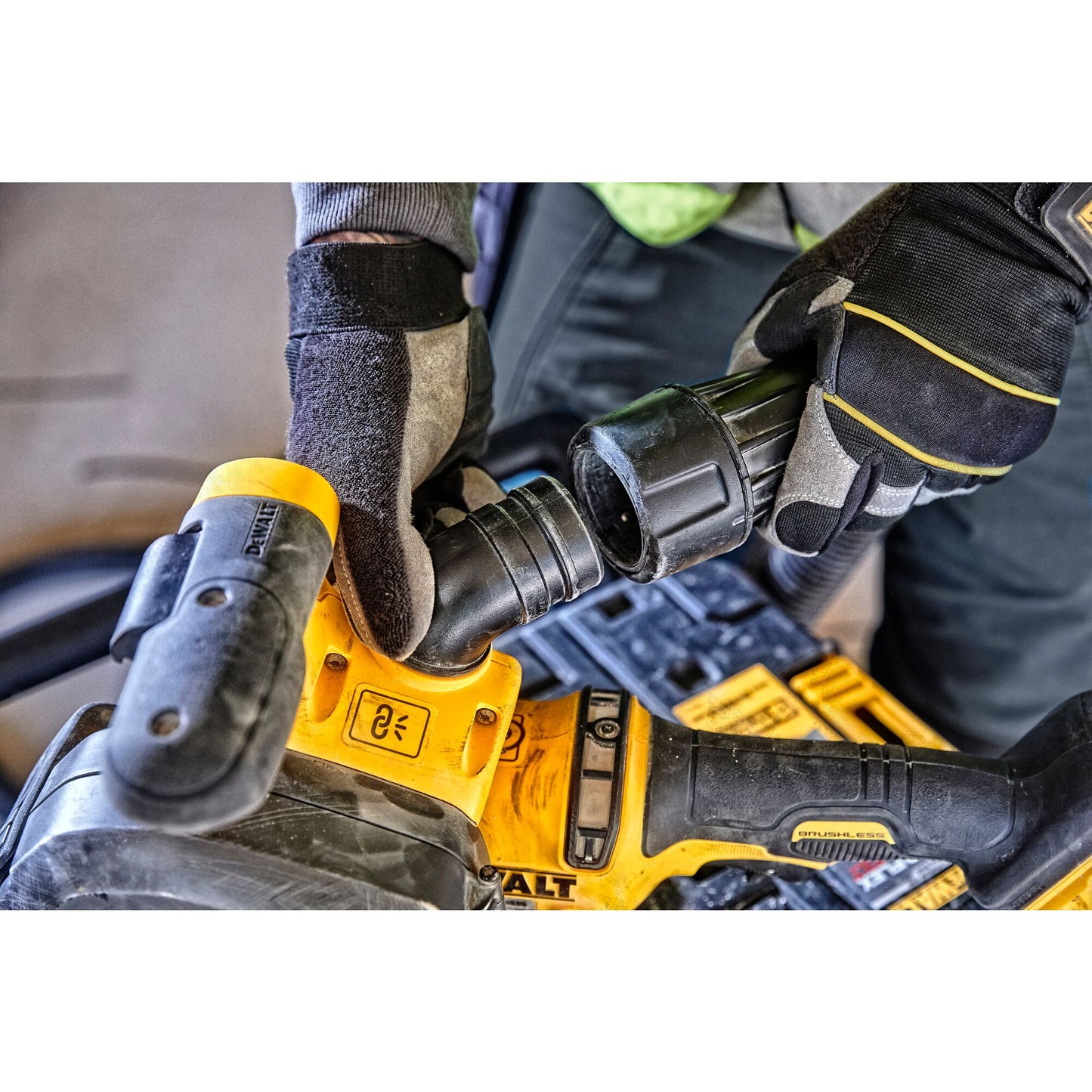 DEWALT DCG200T2-QW Scanalatrice con 2 batterie XR Flexvolt 54V 6.0Ah