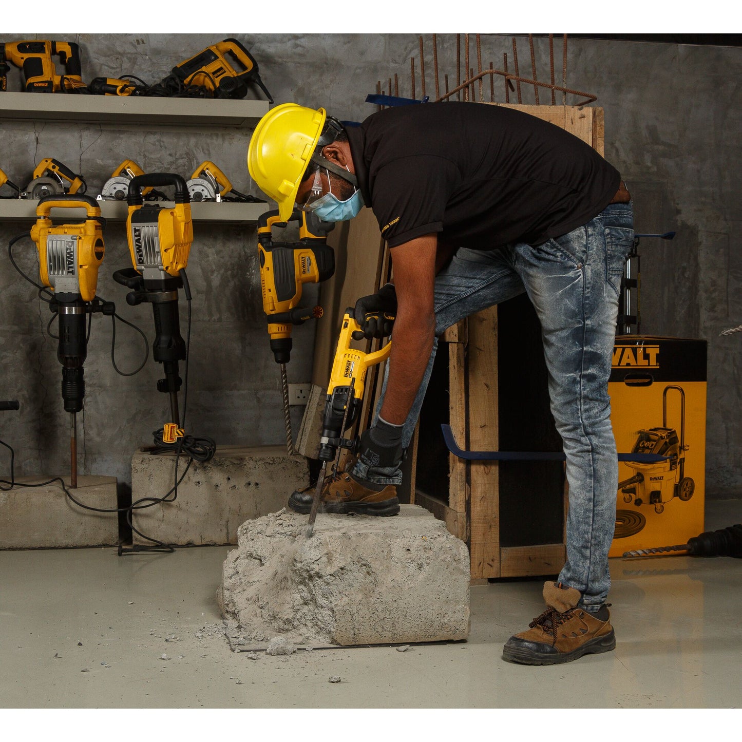 DEWALT DCH133NT-XJ 18V XR Brushless 26mm SDS-Plus Hammer Drill - Bare Battery