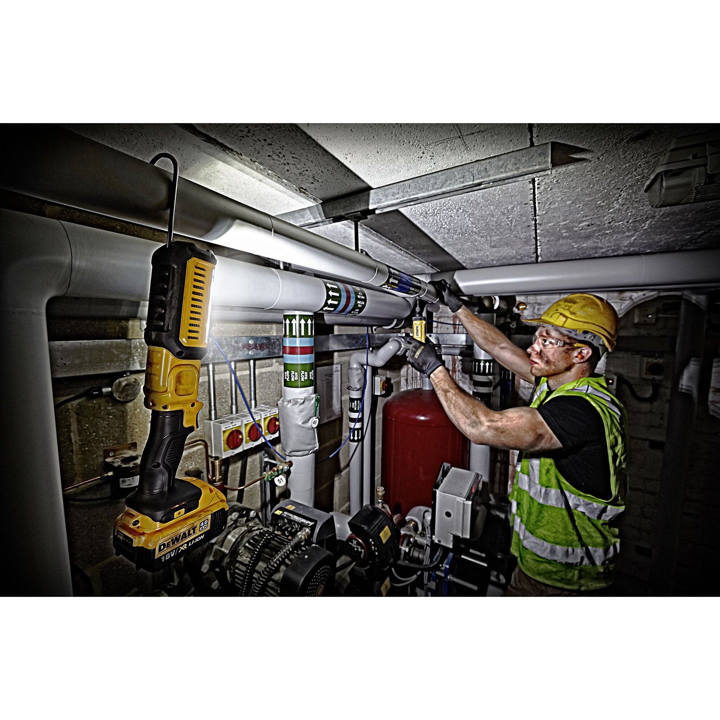 DEWALT DCL050-XJ Torcia LED XR Litio 18V, senza batteria e caricabatteria
