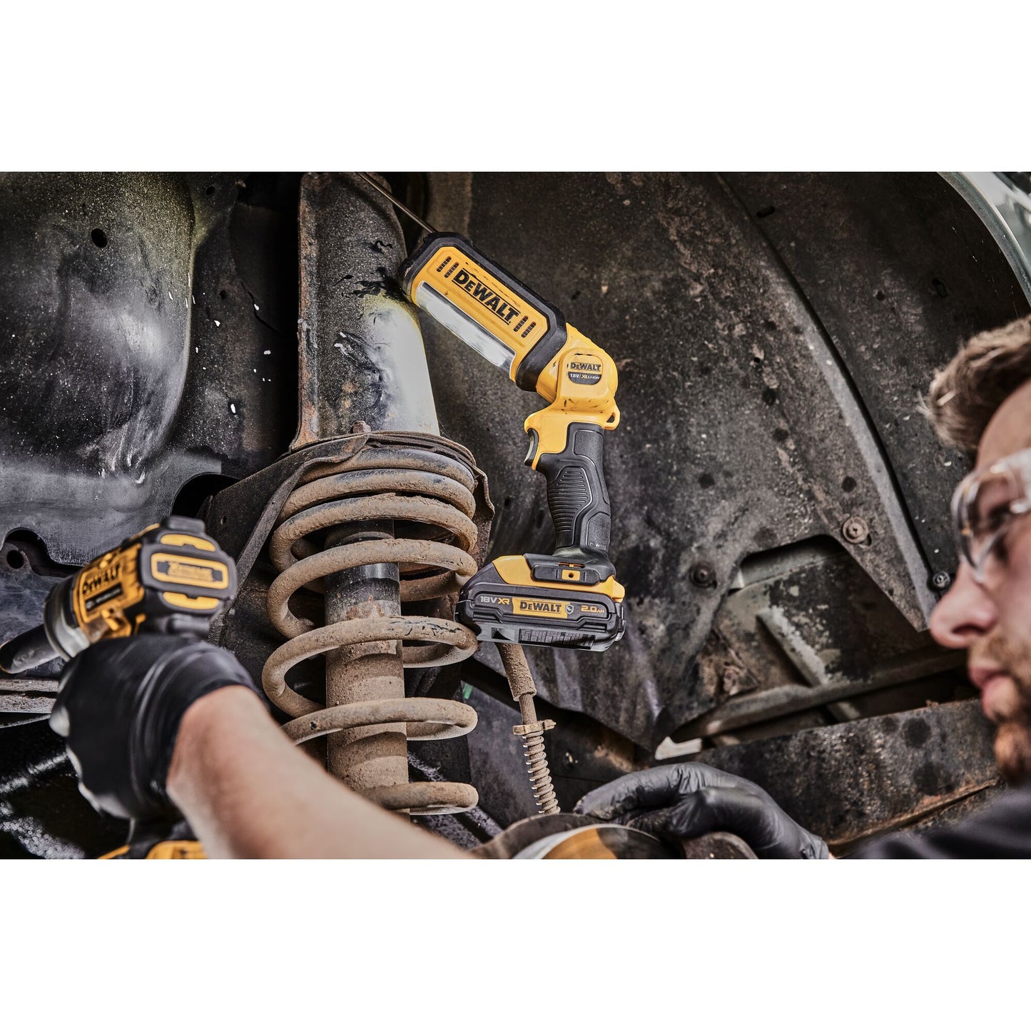 DEWALT DCL050-XJ Torcia LED XR Litio 18V, senza batteria e caricabatteria