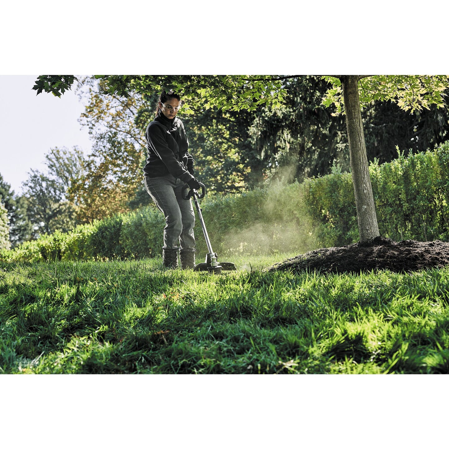 DEWALT DCMAS5713X1-QW 18/54V XR Split Boom with String Trimmer Attachment with 1 x 9Ah Flexvolt Battery