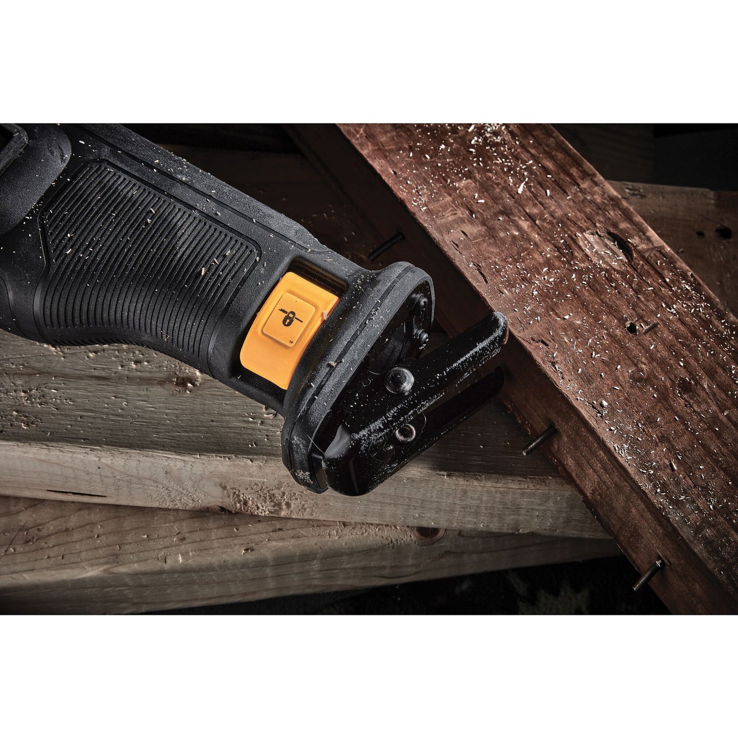 DEWALT DCS386NT-XJ Sierra Sable Compacta sin escobillas 18V FLEXVOLT, sin baterías/cargador