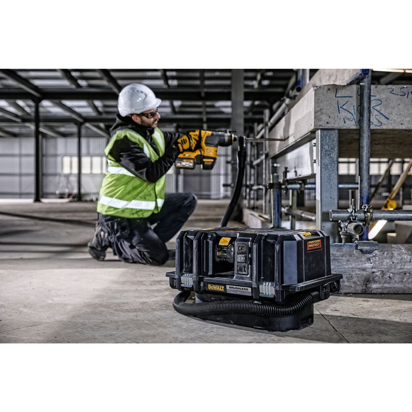 DEWALT DCV586MN-XJ Aspiratore solidi/liquidi XR Flexvolt 54V, senza batterie e caricabatteria