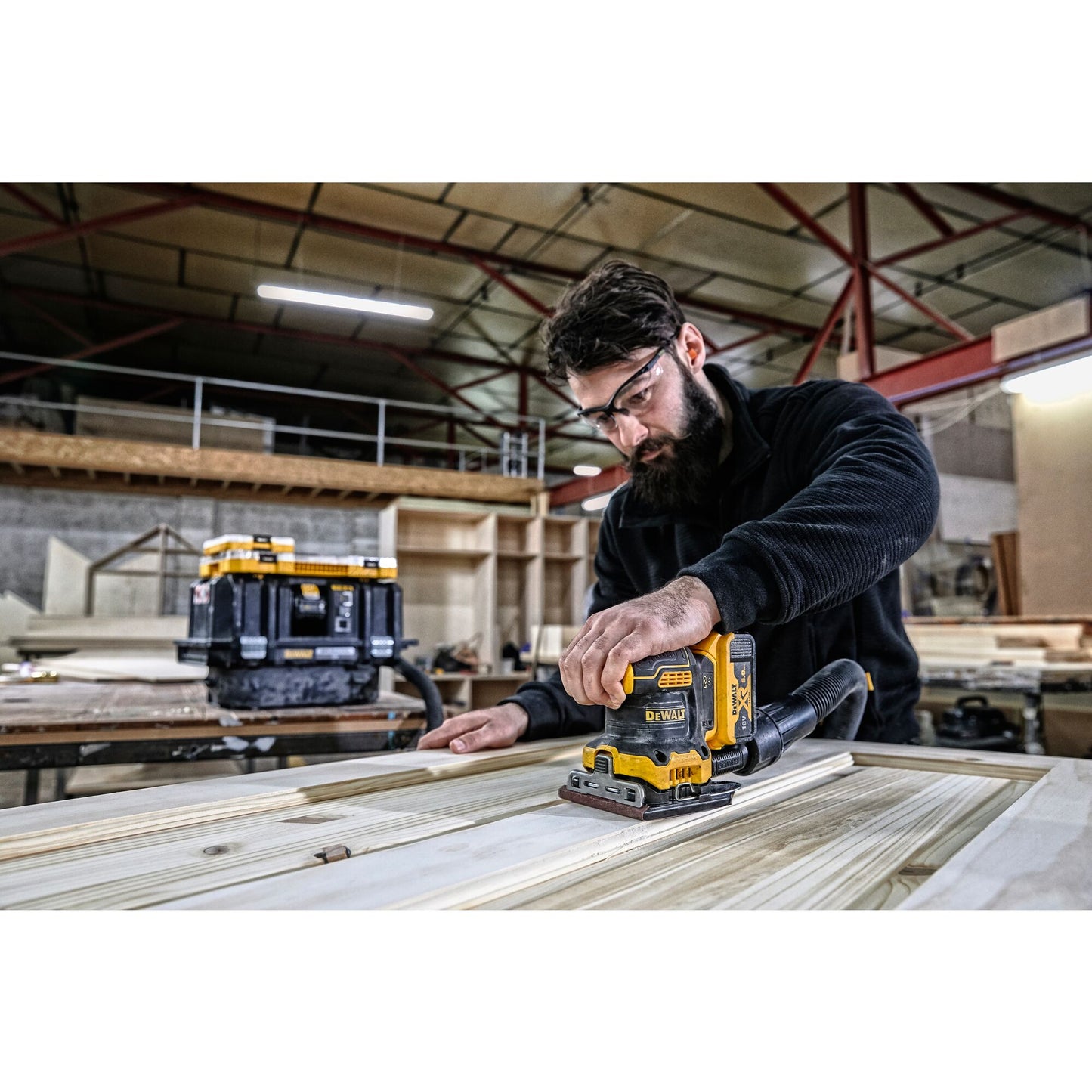 DEWALT DCW200NT-XJ Levigatrice orbitale 1/4 di foglio Brushless 18V, senza batterie e cariabatterie