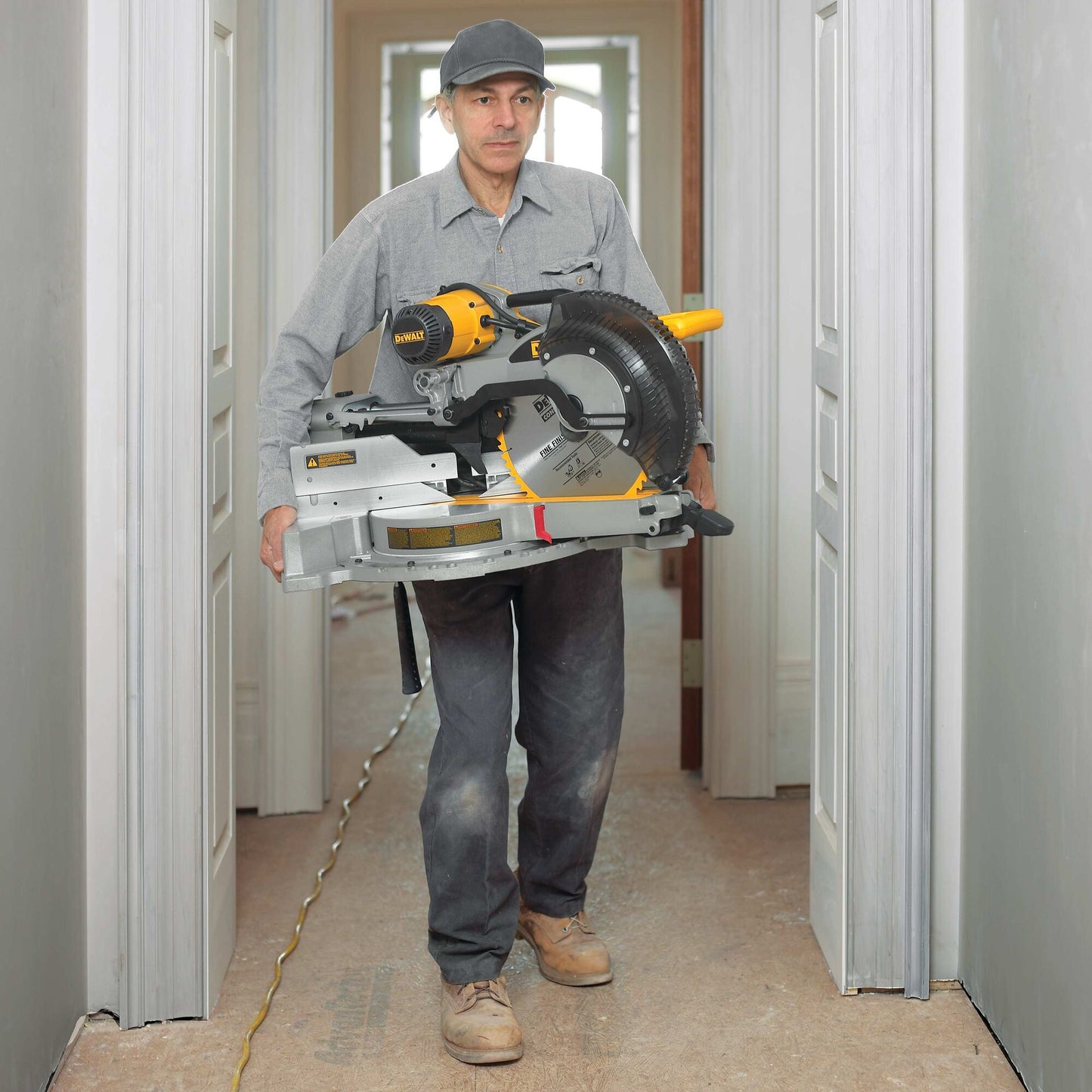 DEWALT DWS780-QS Troncatrice radiale 305mm 1675w + Sistema tracciatura XPS