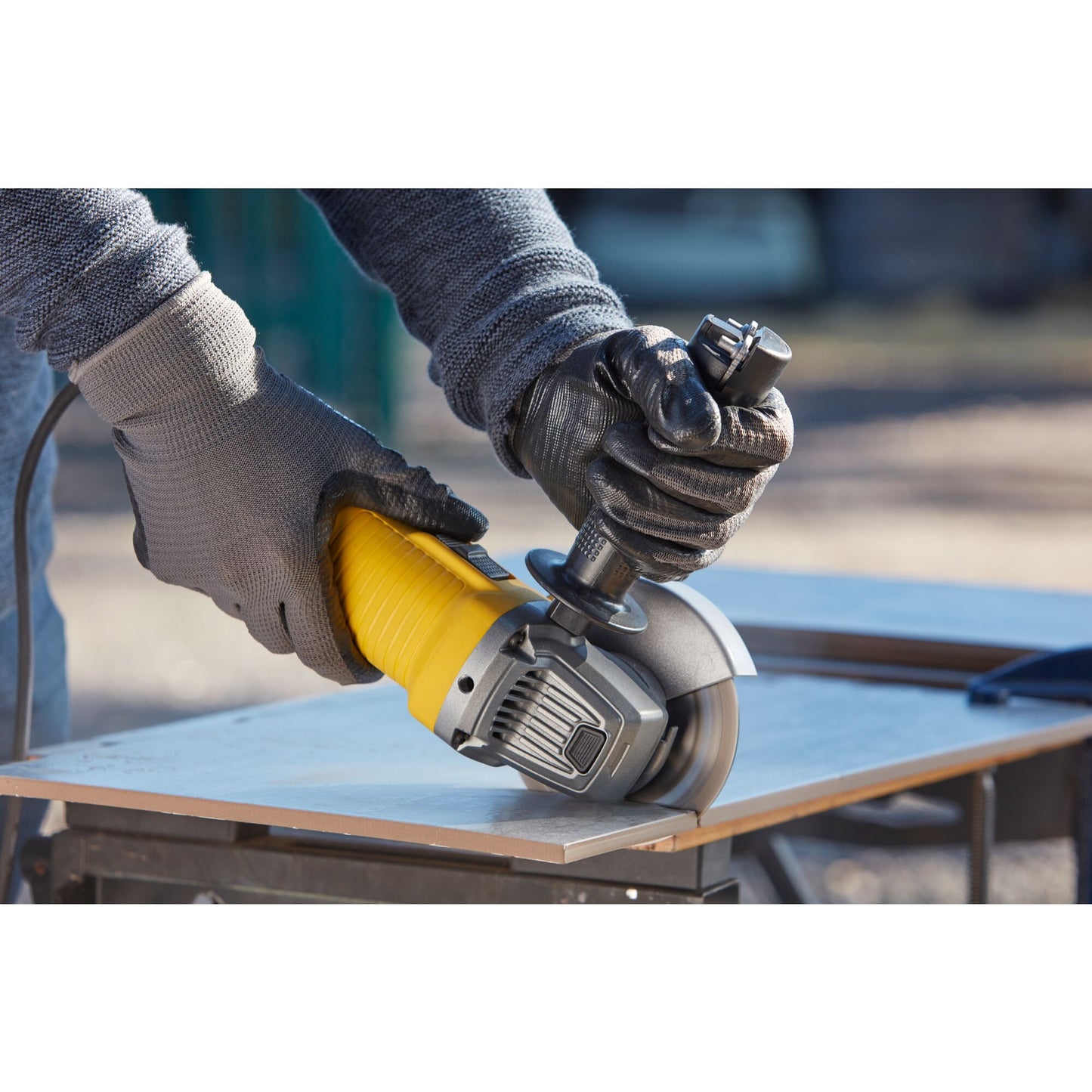 STANLEY FATMAX FMEG210K-QS Smerigliatrice angolare 115mm 850W in Valigetta