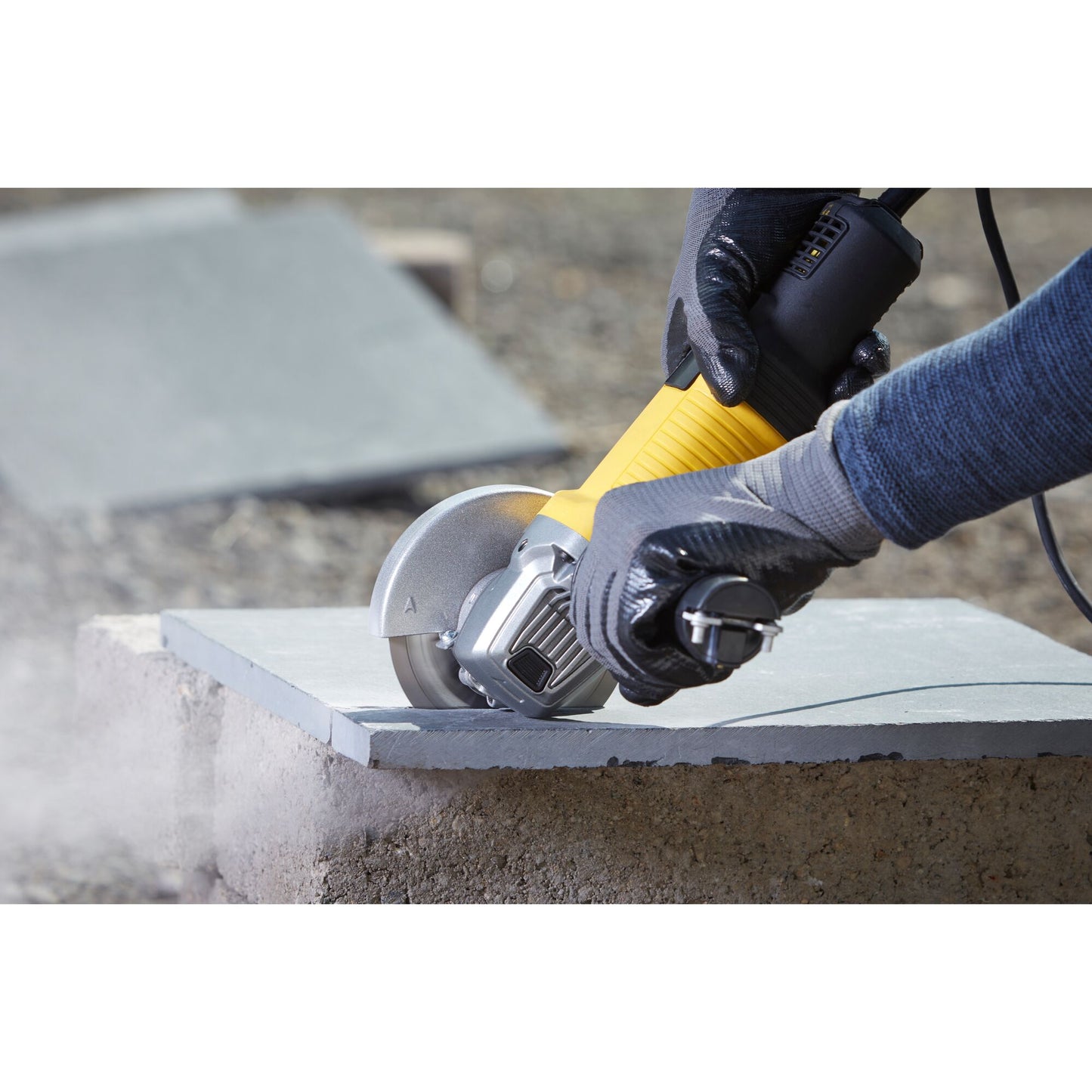 STANLEY FATMAX FMEG210K-QS Smerigliatrice angolare 115mm 850W in Valigetta