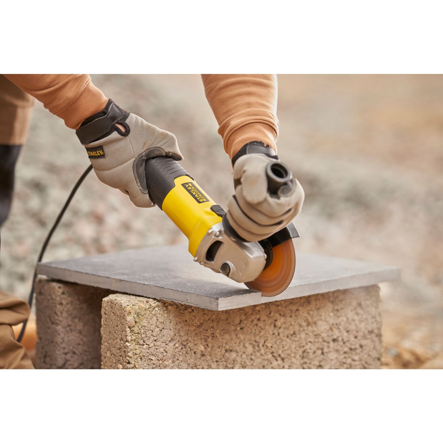STANLEY FATMAX FMEG225VS-QS Smerigliatrice angolare 125mm 1100W