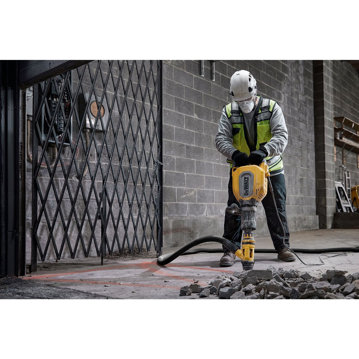 DEWALT D25911K-QS Martillo Demoledor sin escobillas SDS-Max 1700W 27.0J