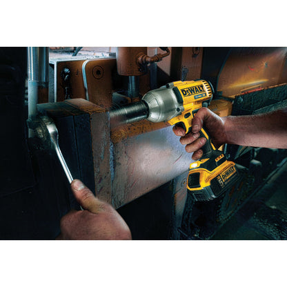 DEWALT DCF899P2-QW Avvitatori ad impulsi alta potenza attacco 1/2” 18v 5.0Ah