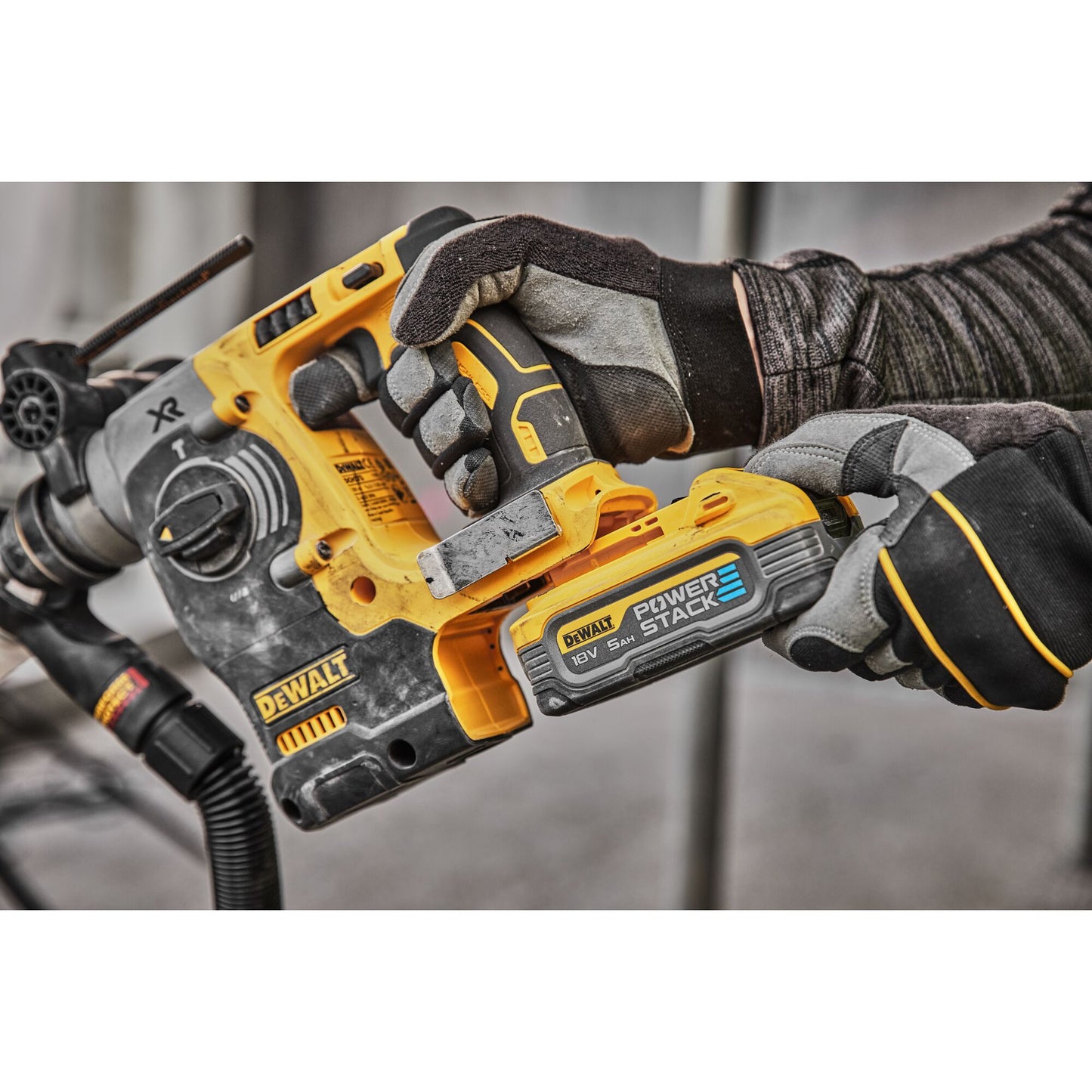 DEWALT DCH273NT-XJ Tassellatore SDS Plus 18V senza batteria ne caricabatteria