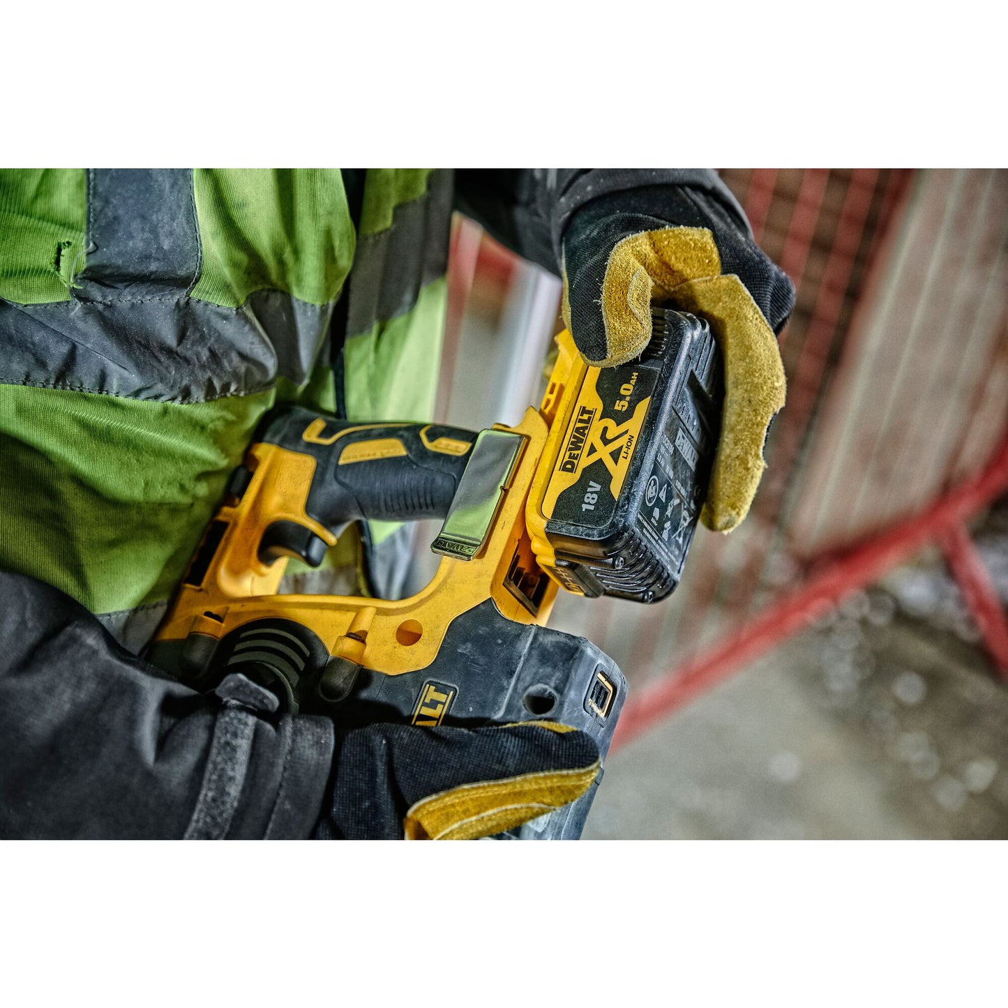 DEWALT DCH274P2T-QW Tassellatore SDS-Plus XR 2 batterie 18V 5.0Ah