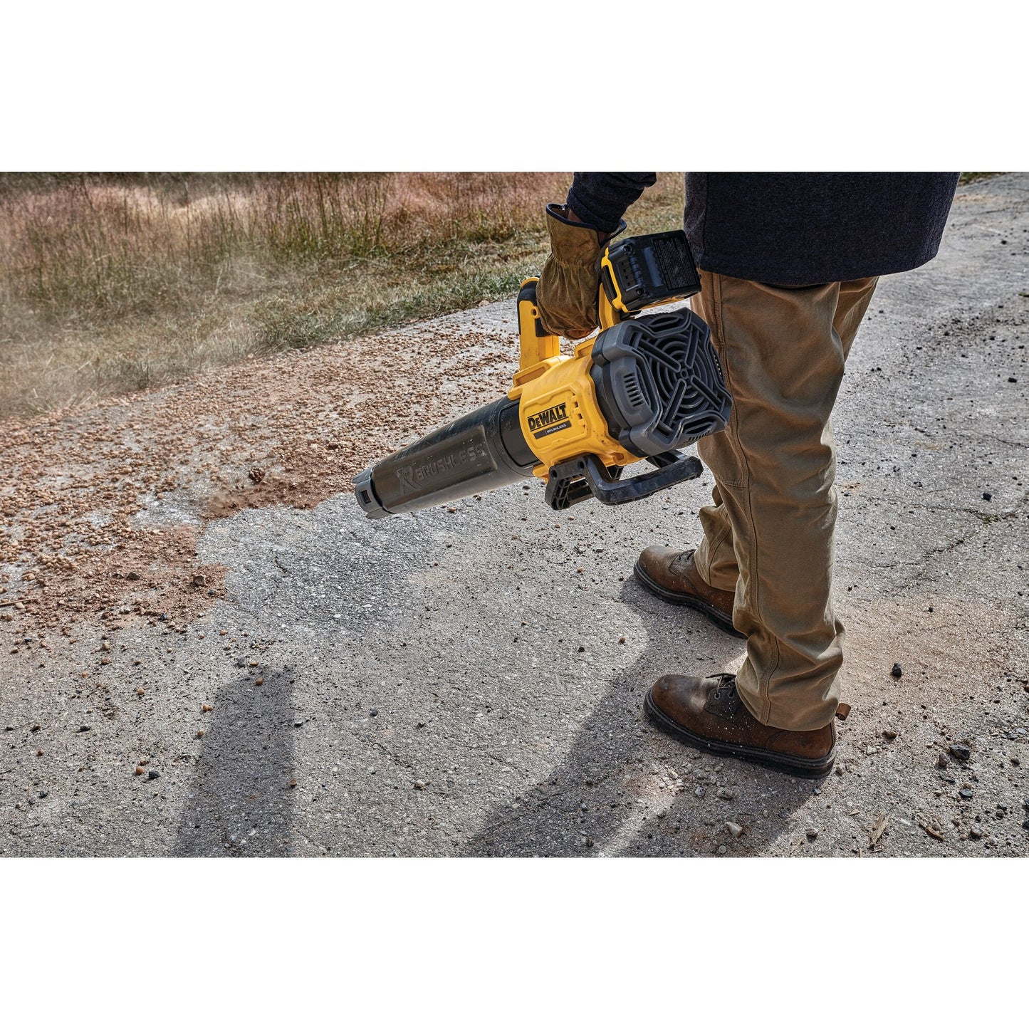 DEWALT DCMBL562P1-QW 18 Volt Akku-Gebläse, 1 Akku 18V 5.0Ah