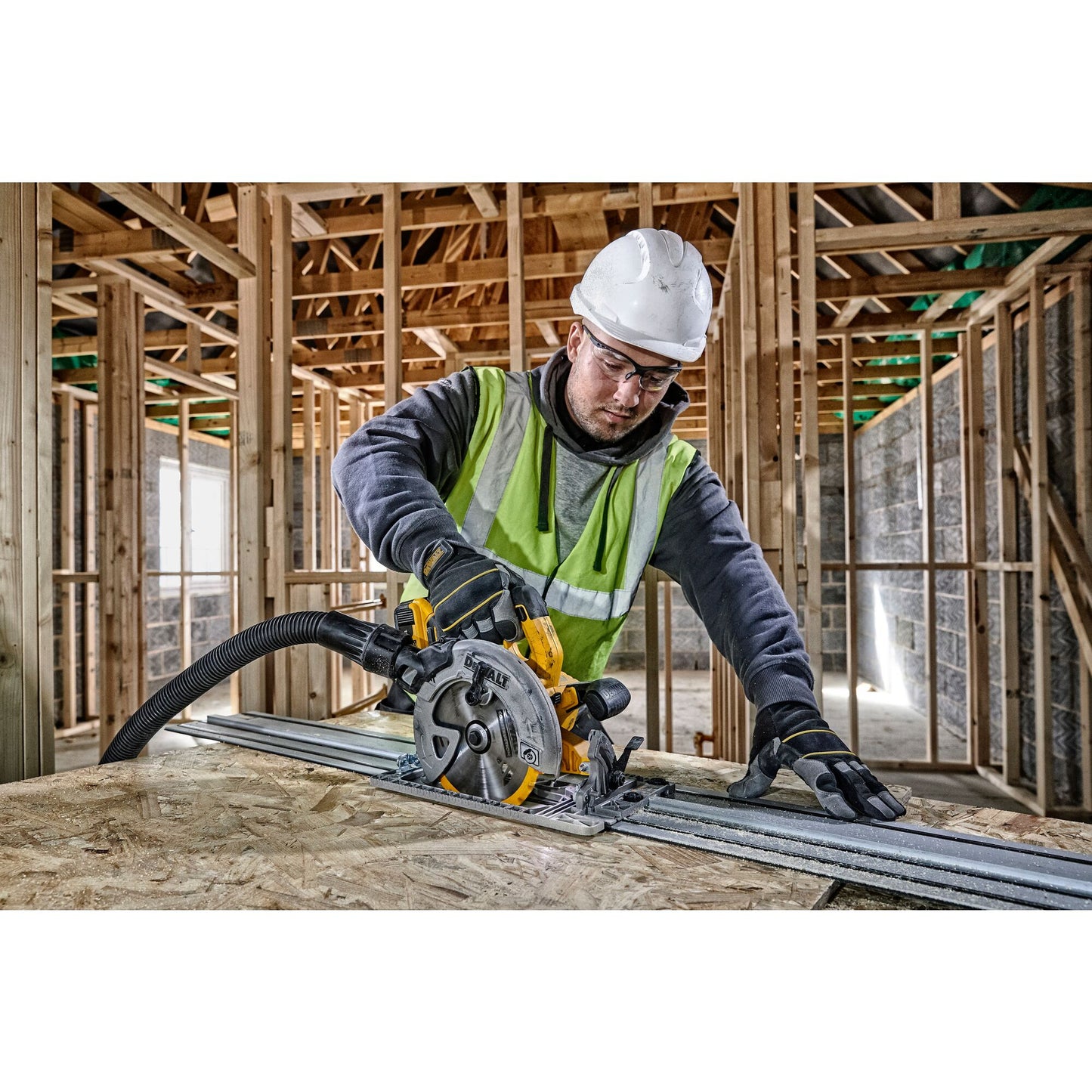 DEWALT DCS572NT-XJ Sega Circolare 18V , Ø lama/foro 184/16 mm senza batteria ne caricabatteria