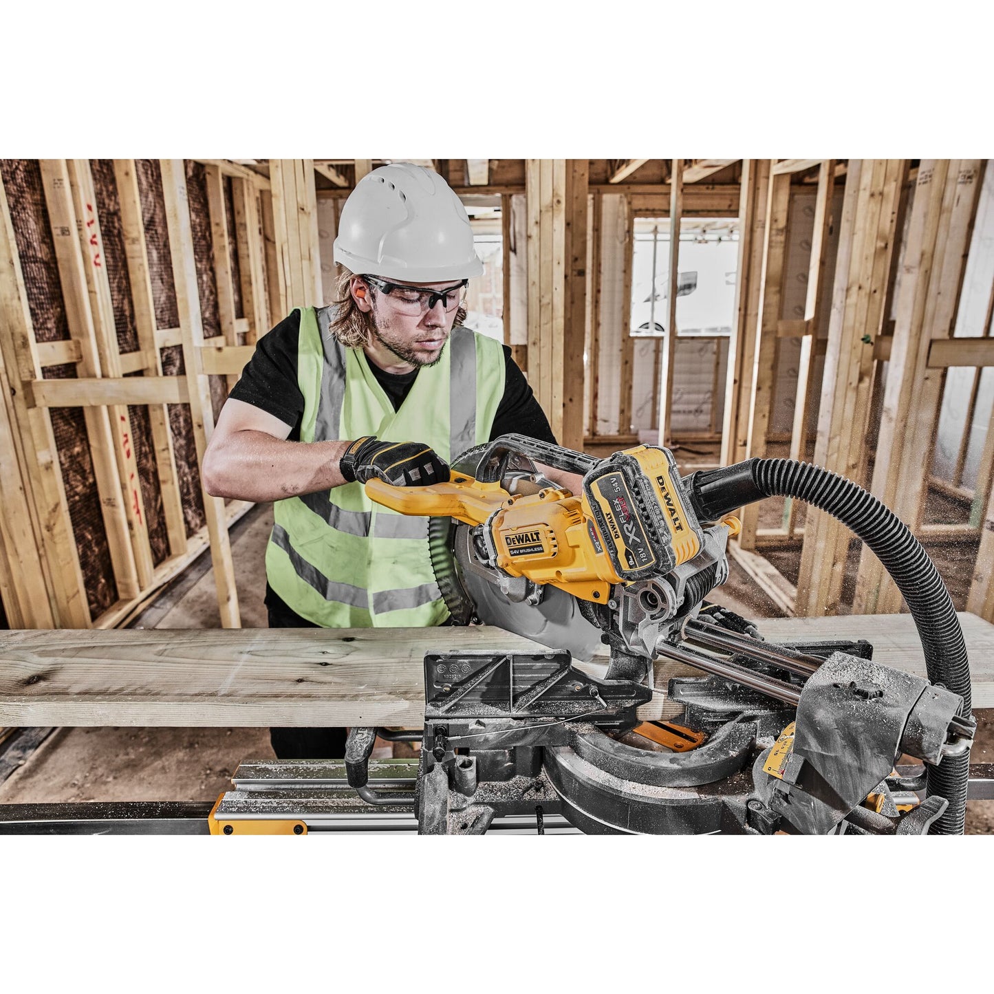 DEWALT DCS781X2-QW Troncatrice radiale 305 mm doppia inclinazione 2 batterie Flexvolt 18/54V 9.0Ah