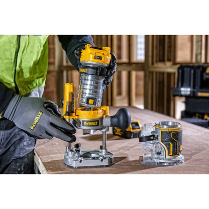 DEWALT DCW604P2-QW 18V XR Brushless 8mm (1/4") Router with 2 x 5Ah Lithium Ion Batteries