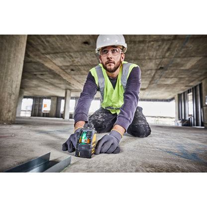 DEWALT DW088CG-XJ Niveau laser croix - faisceaux verts, classe 2