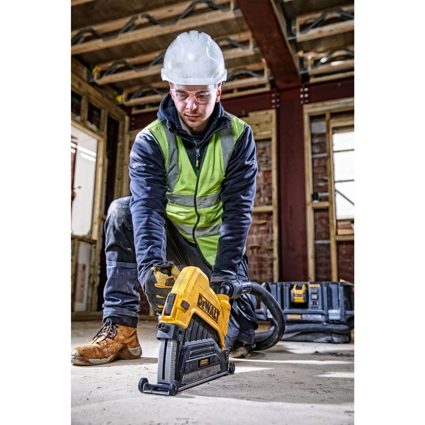 DEWALT DWE46229-XJ 230/180 mm Winkelschleifer-Schutzhaube für Betonarbeiten