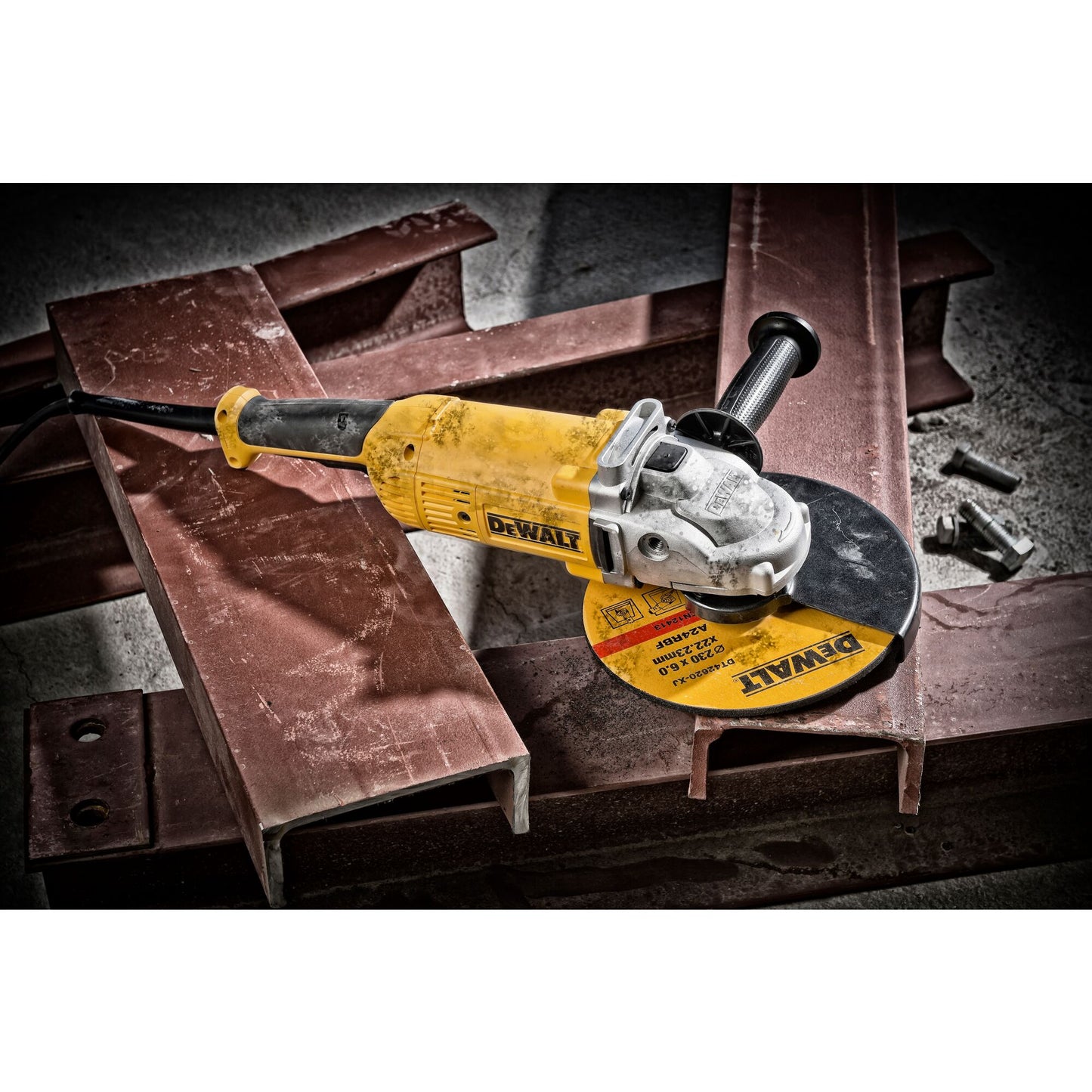 DEWALT DWE490-QS 2000W Winkelschleifer 230 mm