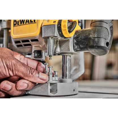 DEWALT DWE625-QS 12mm (1/2") Plunge Router
