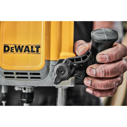 DEWALT DWE625-QS 12mm (1/2") Plunge Router