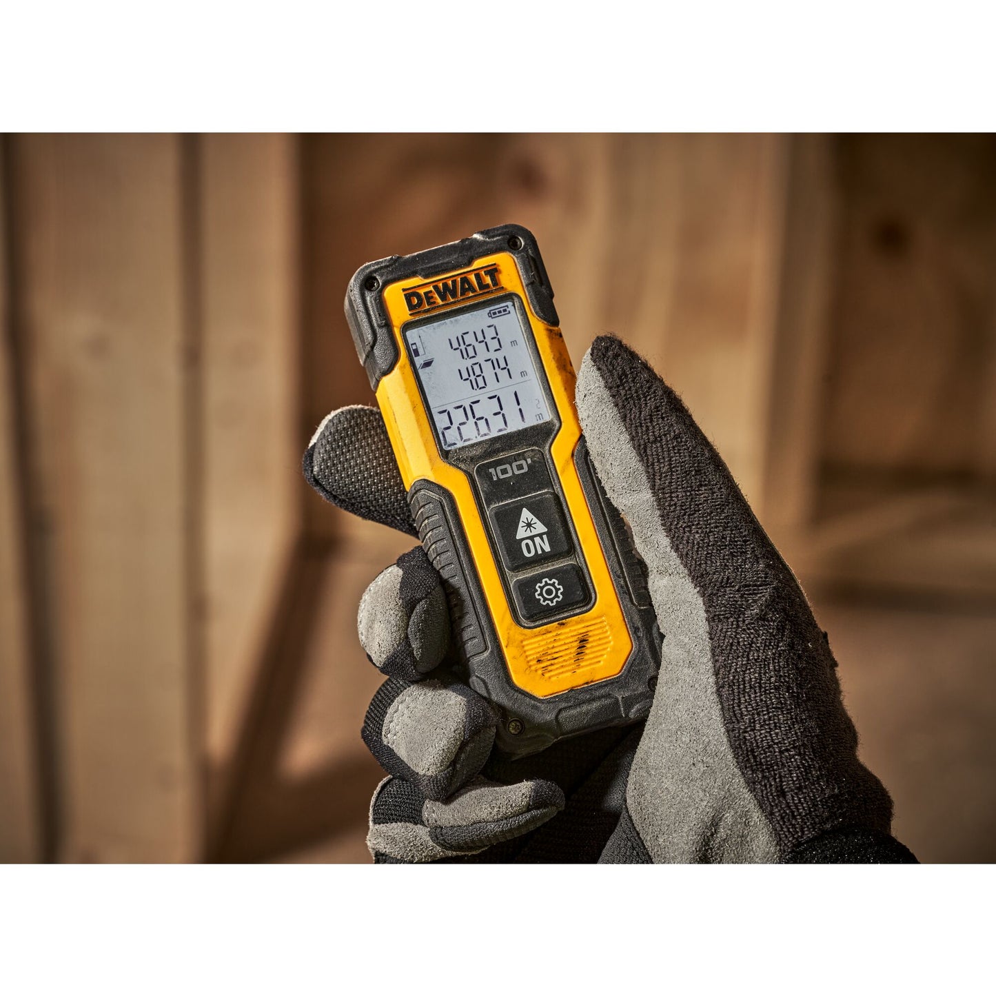 DEWALT DWHT77100-XJ Medidor láser con alcance de 30m