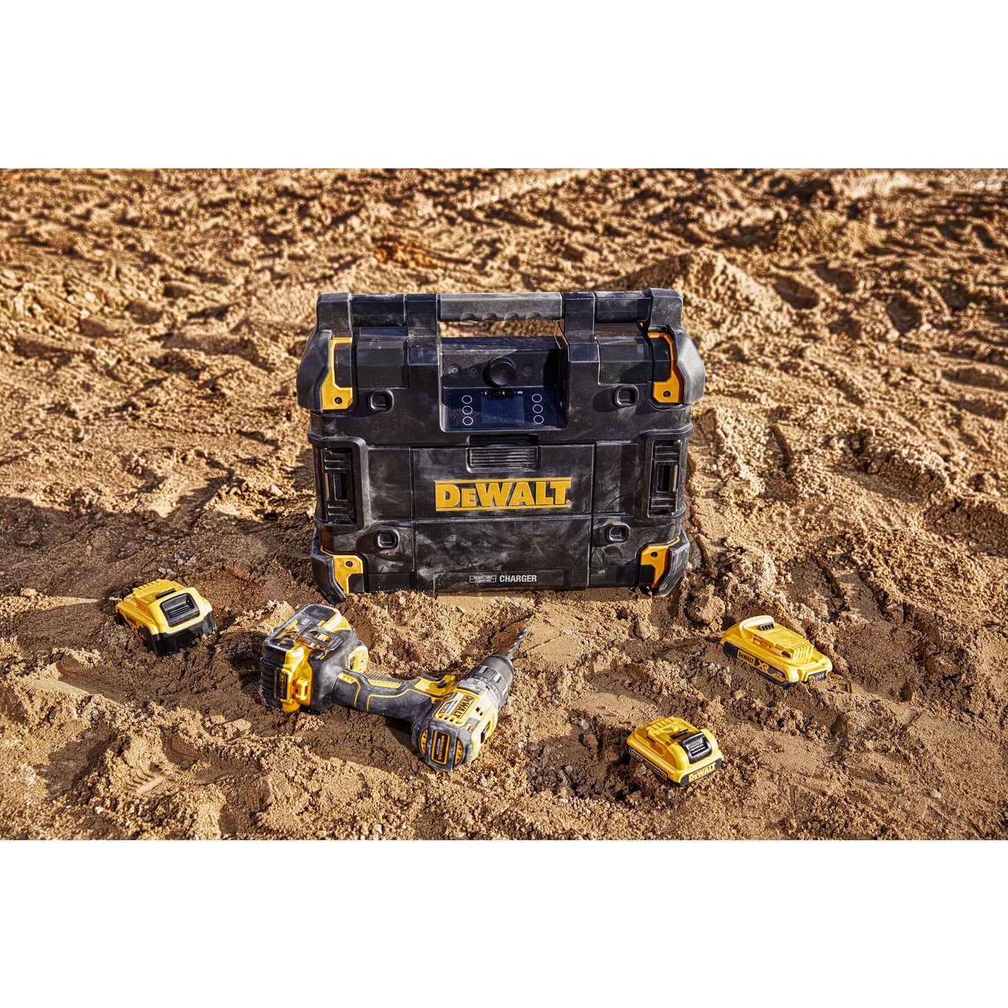 DEWALT DWST1-81078-QW Radio conectada TSTAK® con cargador