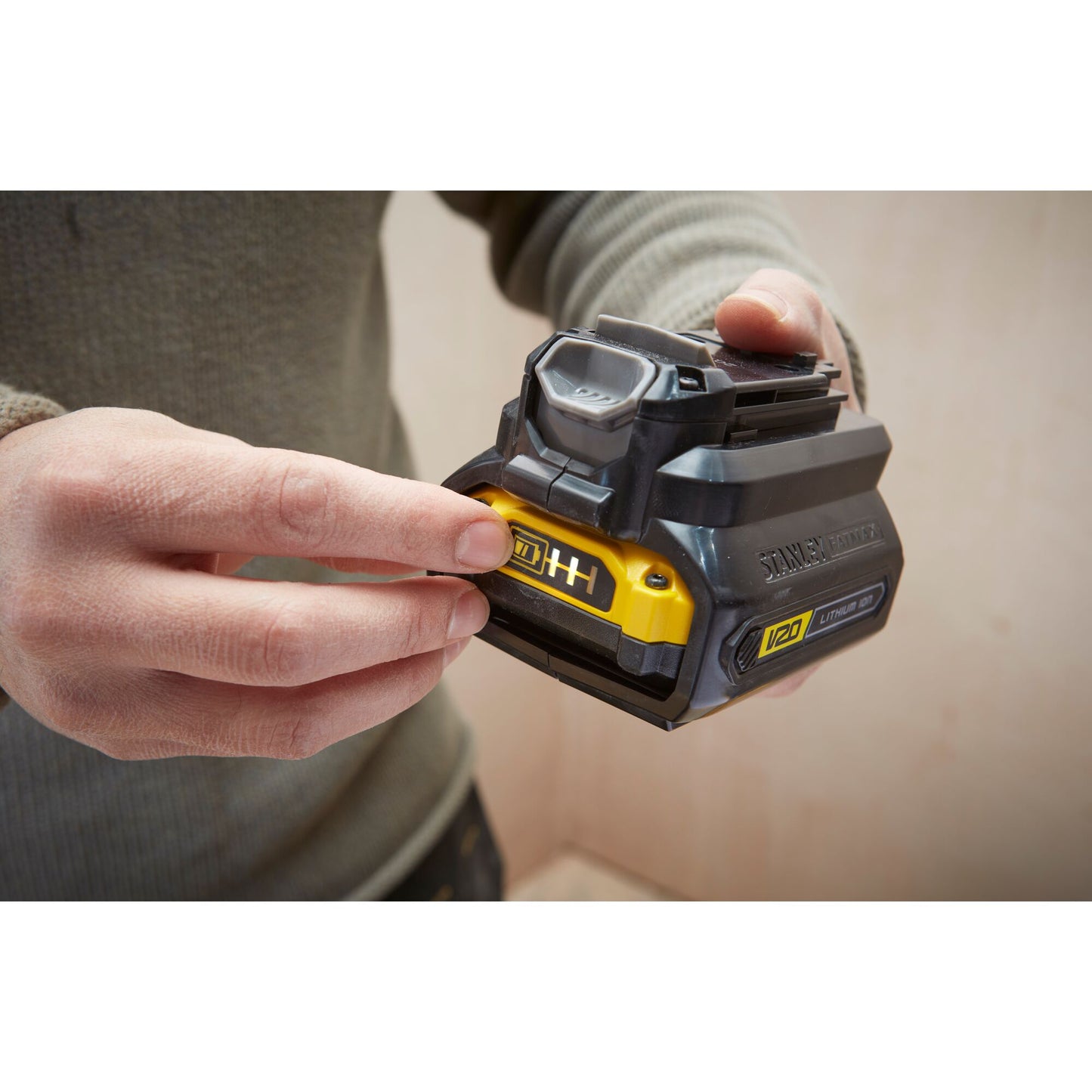 STANLEY FATMAX SFMCB100-XJ V20 Battery Adapter