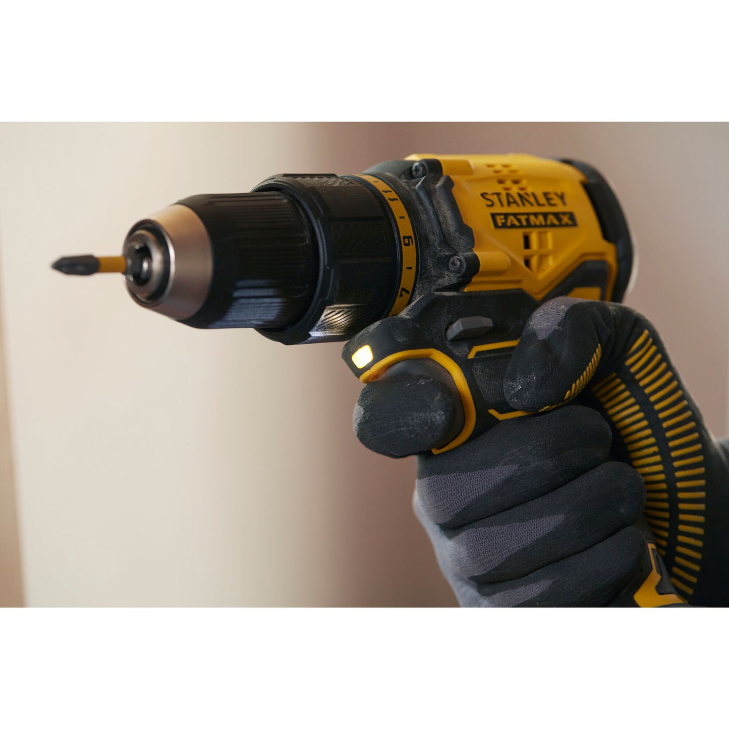 STANLEY FATMAX SFMCD710C2K-QW V20 Cordless Brushless Drill Driver with 2 x 1.5Ah Lithium Ion Batteries and Kit Box