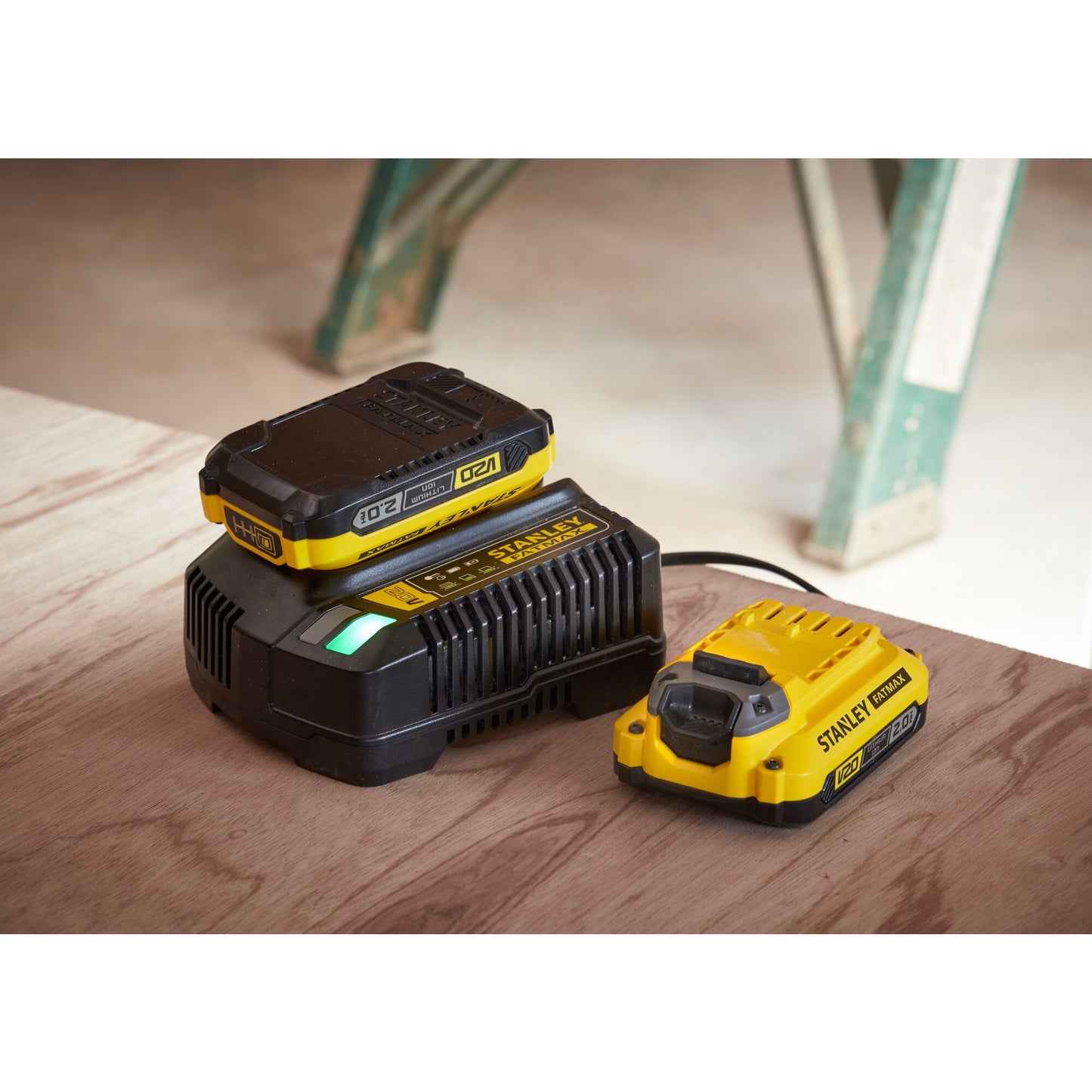STANLEY FATMAX SFMCD721M2K-QW V20 Cordless Brushless Hammer Drill with 2 x 4.0Ah Battery and Kit Box