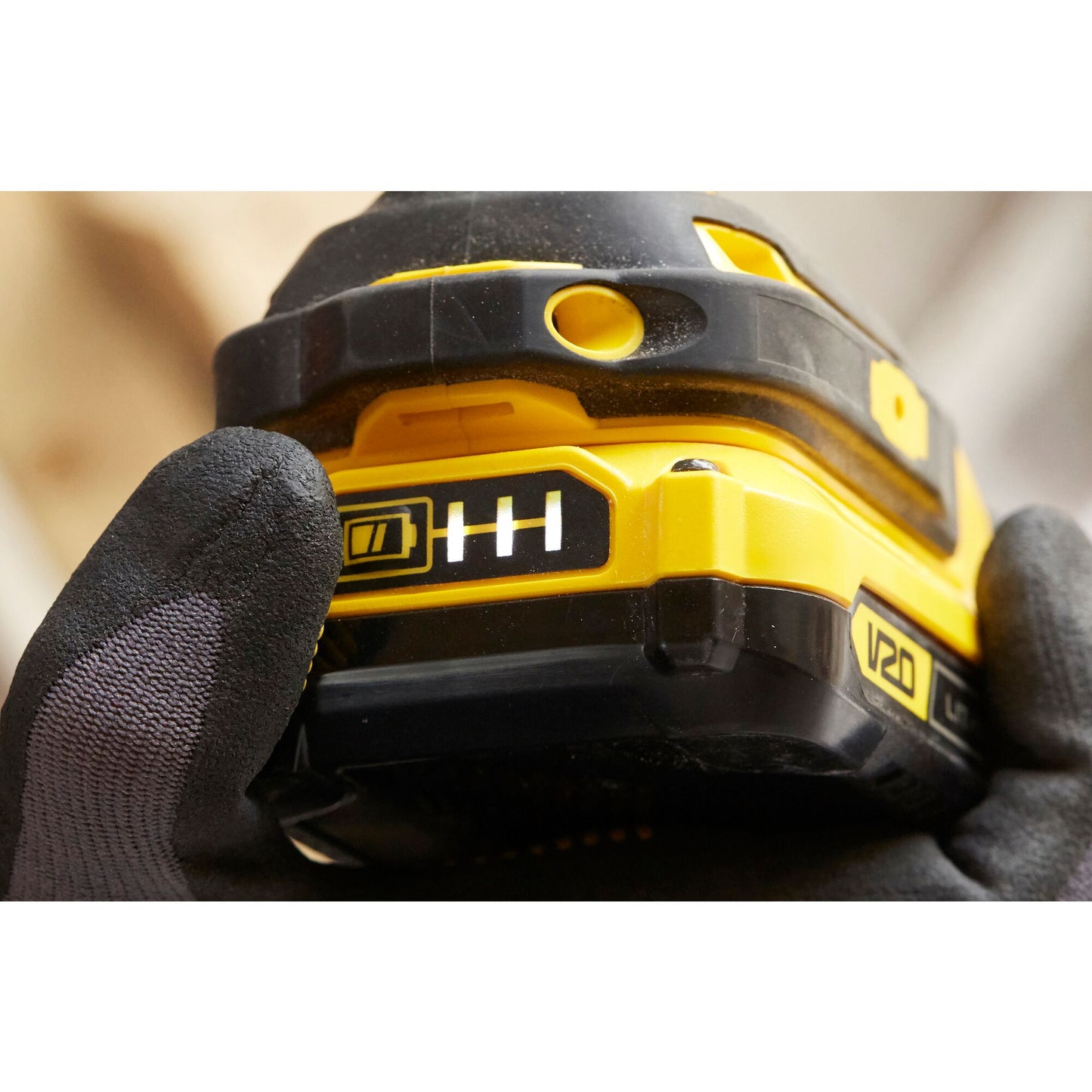 STANLEY FATMAX SFMCF800C2K-QW V20 Cordless Impact Driver with 2 x 1.5Ah Lithium Ion Battery and Kit Box