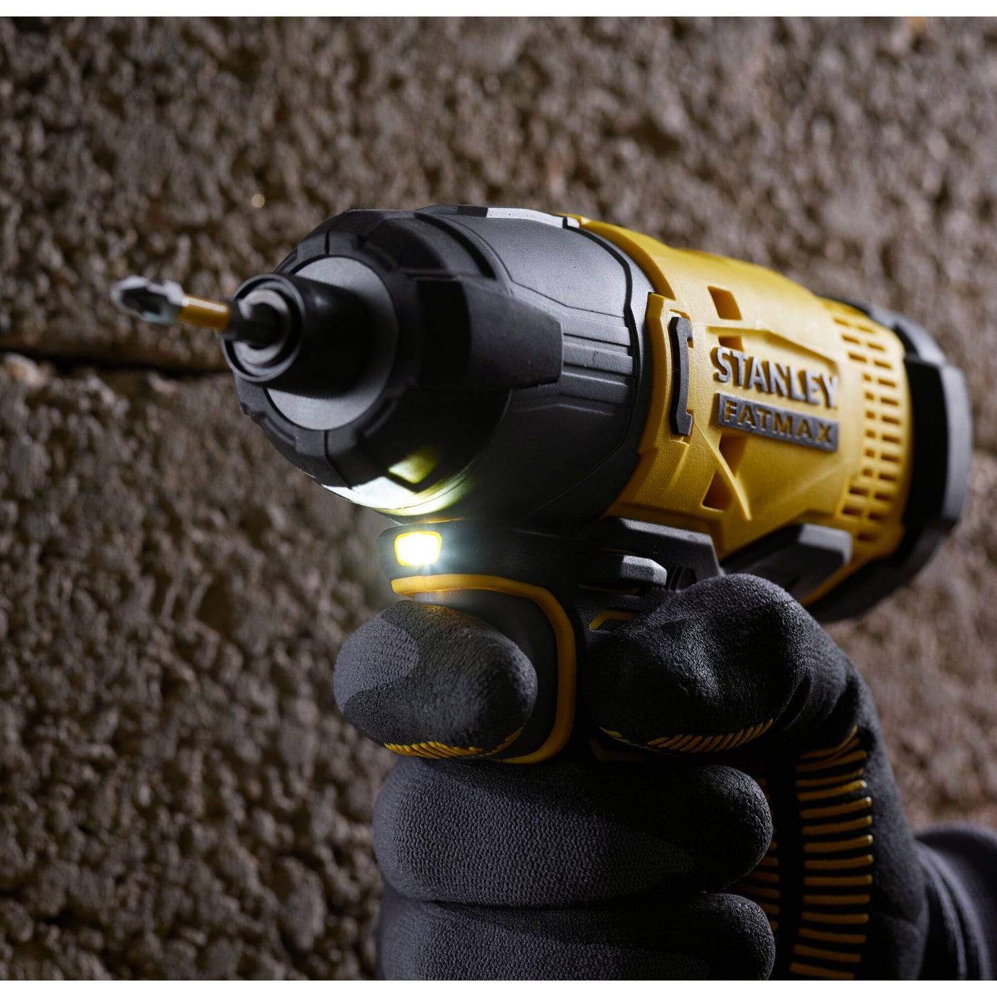 STANLEY FATMAX SFMCF800C2K-QW V20 Cordless Impact Driver with 2 x 1.5Ah Lithium Ion Battery and Kit Box