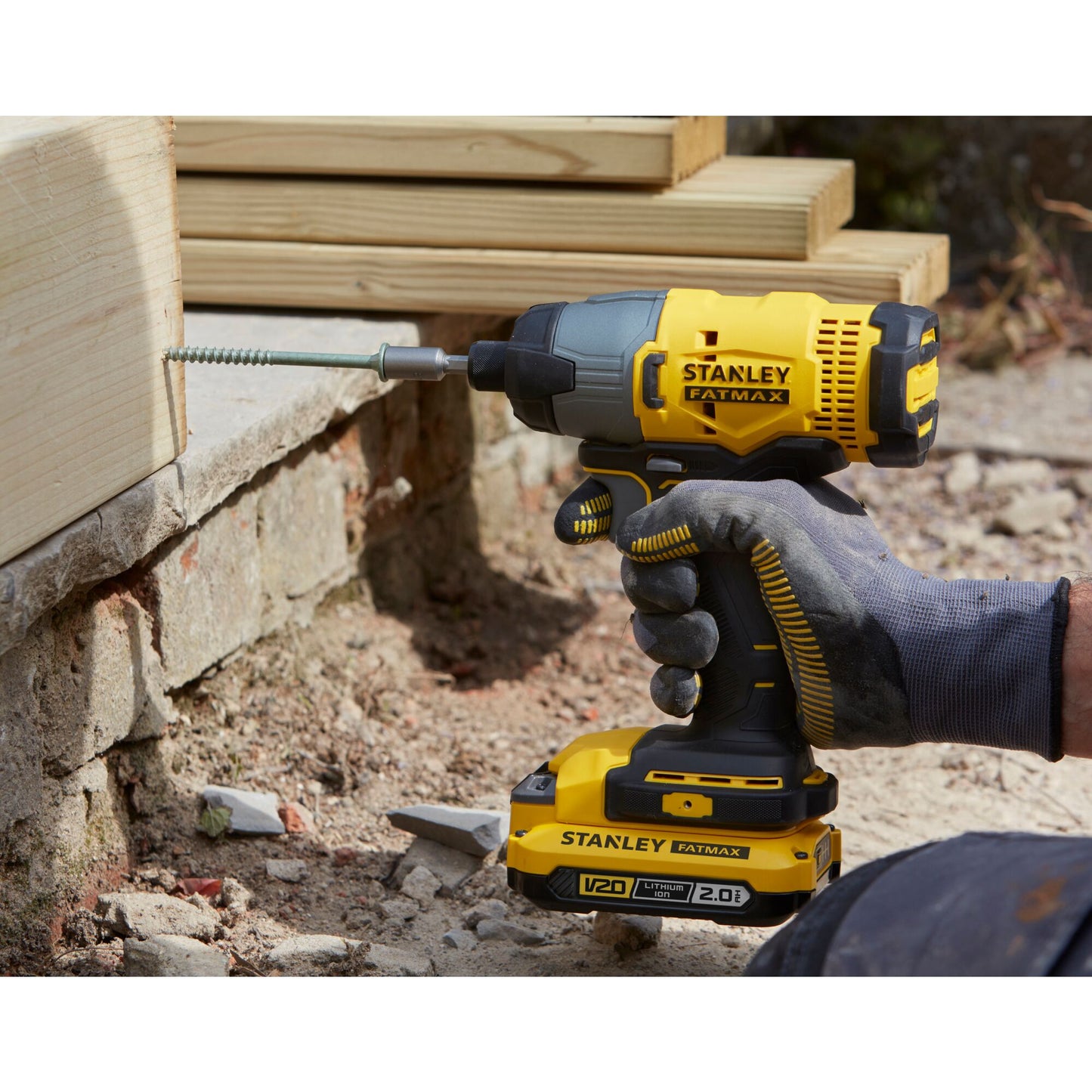 STANLEY FATMAX SFMCK465D2S-QW Kit trapano avvitatore a percussione V20 + avvitatore a implusi 1/4'' V20