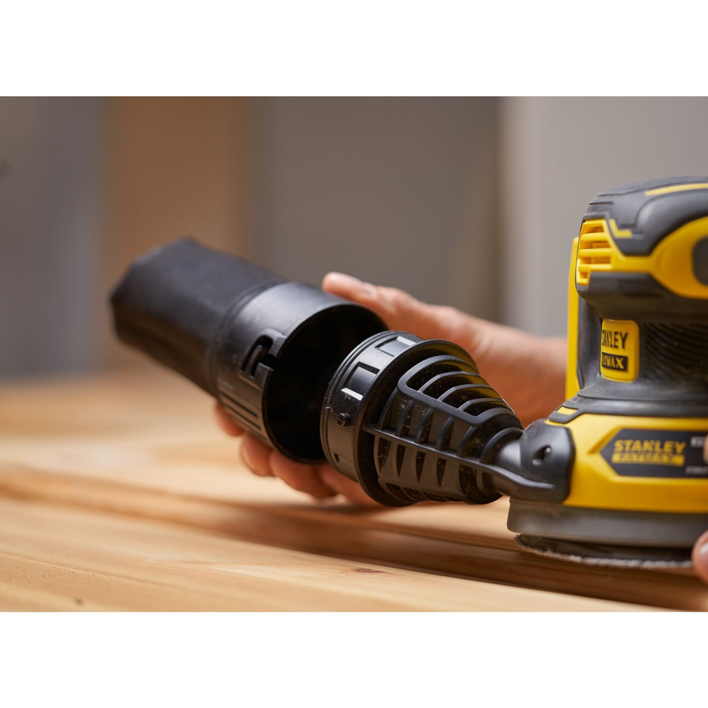 STANLEY FATMAX SFMCW220B-XJ Levigatrice roto-orbitale V20, senza batteria e caricabatteria
